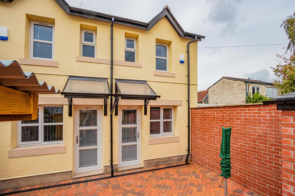 Main image of property: Richards Terrace, Roath
