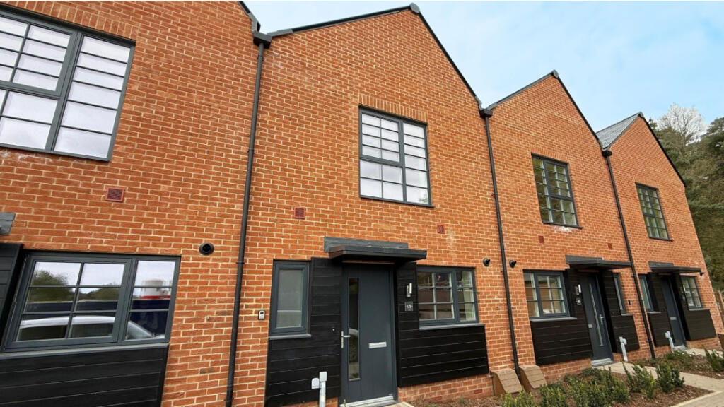Main image of property: Holland Close, 
Midhurst, 
GU29 9GG