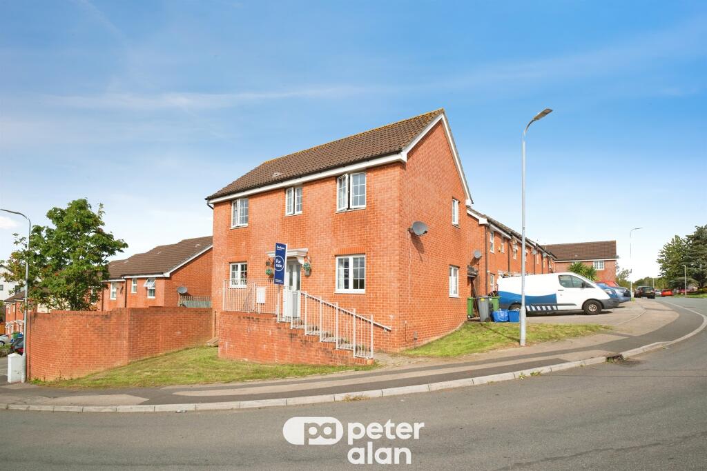 Main image of property: Brynheulog, Pentwyn, Cardiff