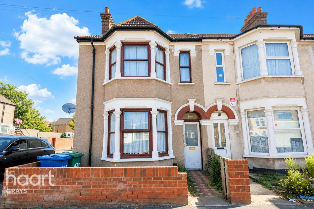Main image of property: Clarence Road, Grays