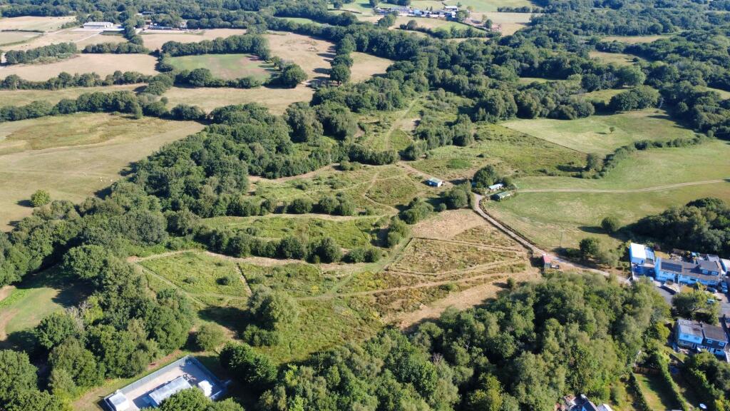 Main image of property: Lot 1 - approximately 9.28 acres of land, off Brynna Road, Pencoed, CF35 6PG