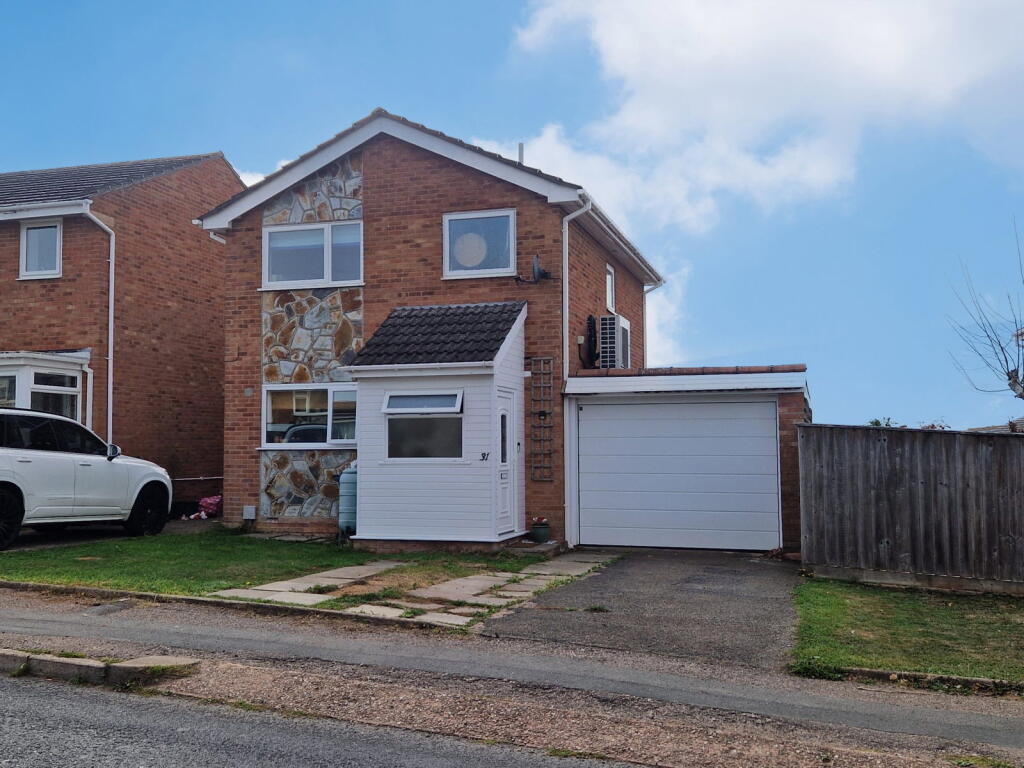 Main image of property: Pines Road, Exmouth, EX8 5NH