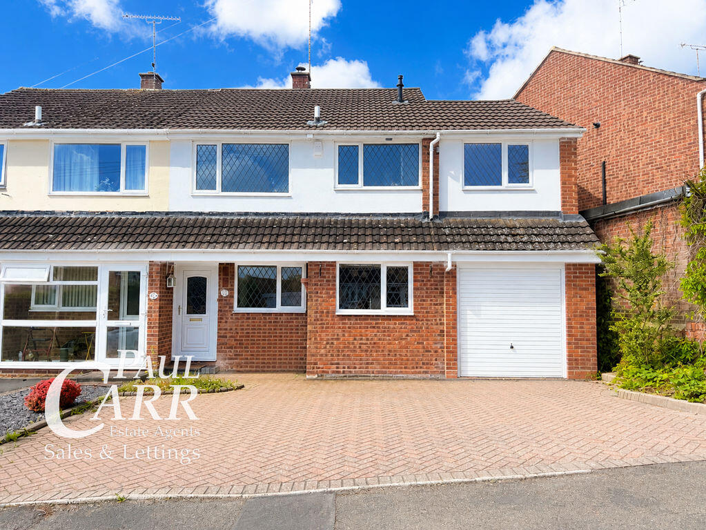 Main image of property: Hillcrest Road, Dordon, Tamworth, B78 1QJ