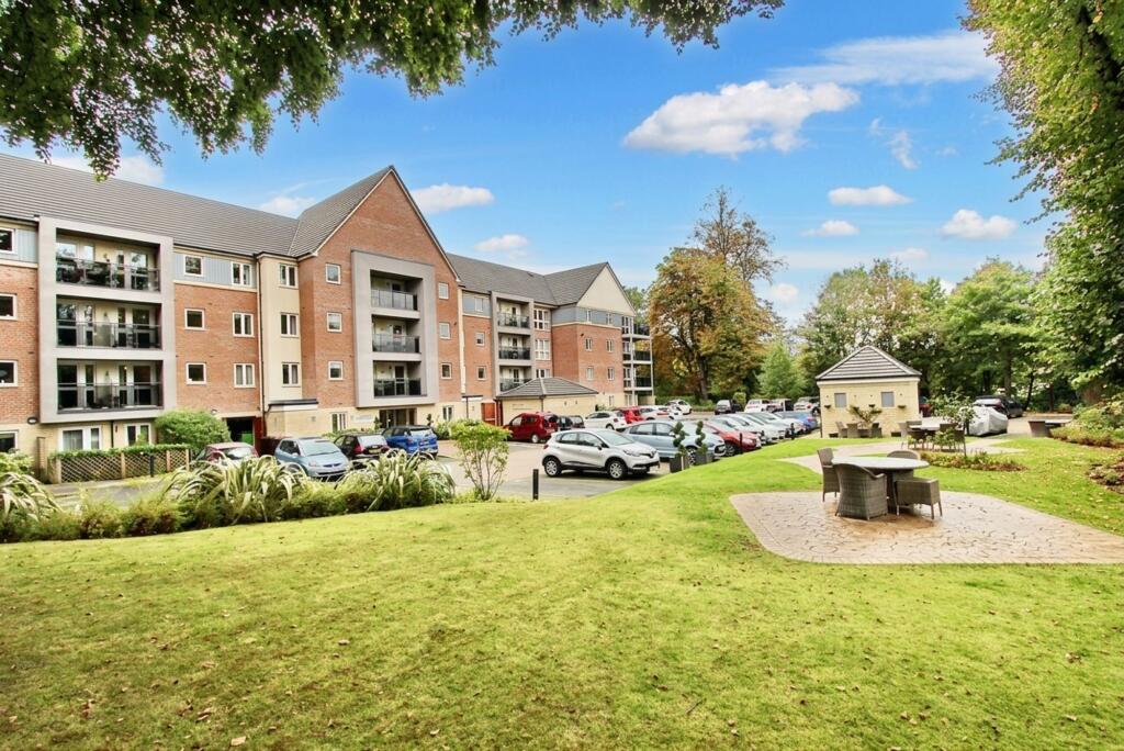 Main image of property: Park View Road, Prestwich, M25