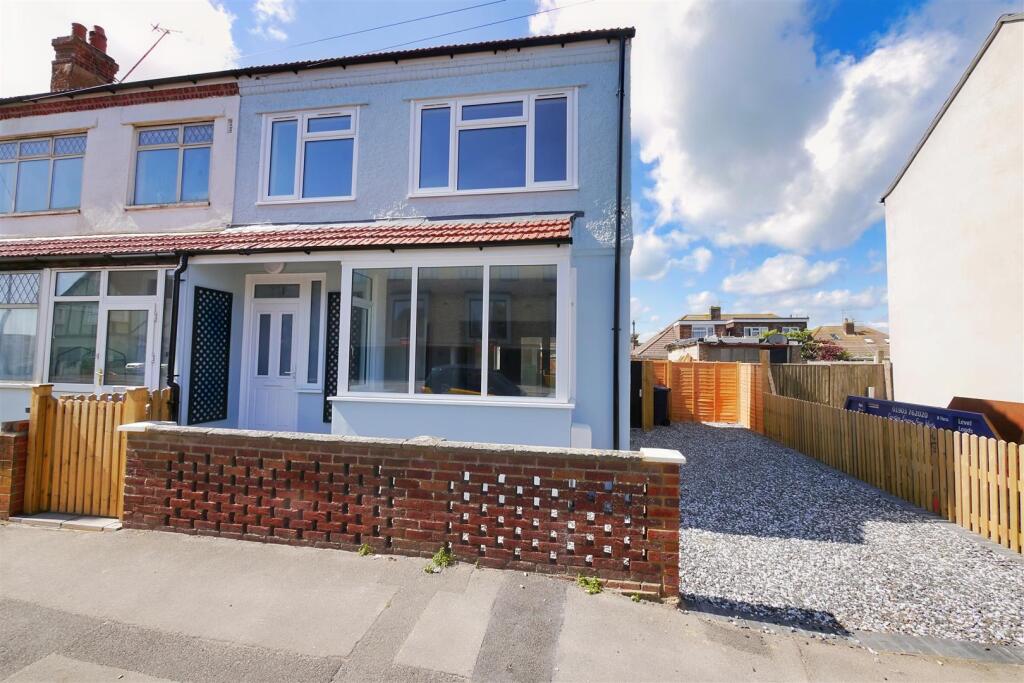 Main image of property: Brighton Road, Lancing
