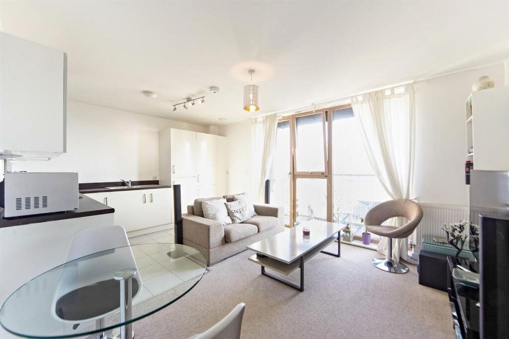 Main image of property: Bensham Lane, Croydon