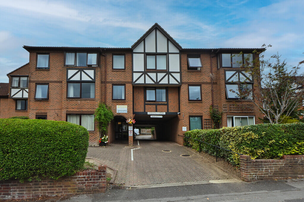 Main image of property: Shaftesbury Avenue, Southampton