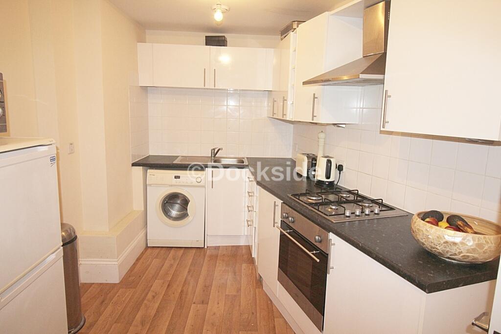 Main image of property: High Street, Rochester