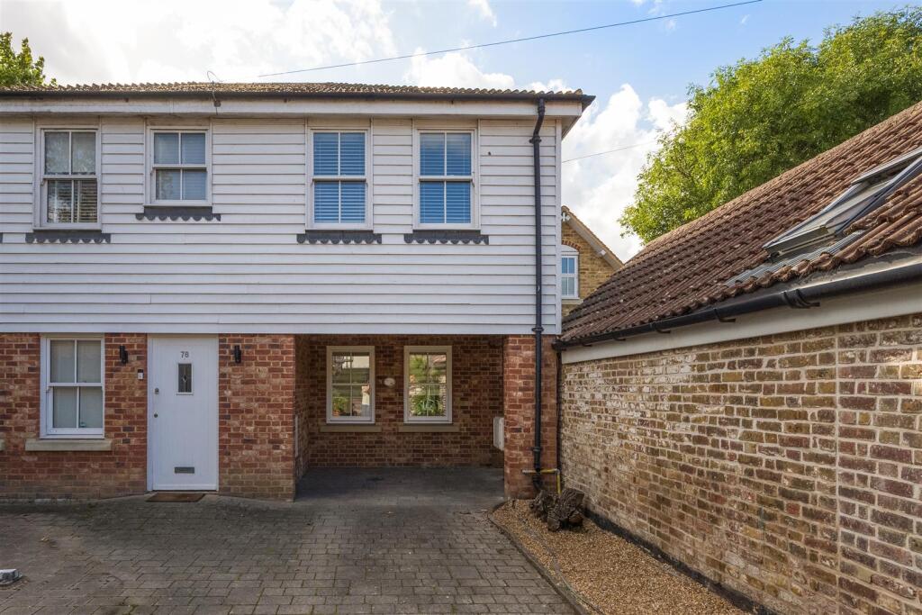 Main image of property: Oxford Street, Whitstable
