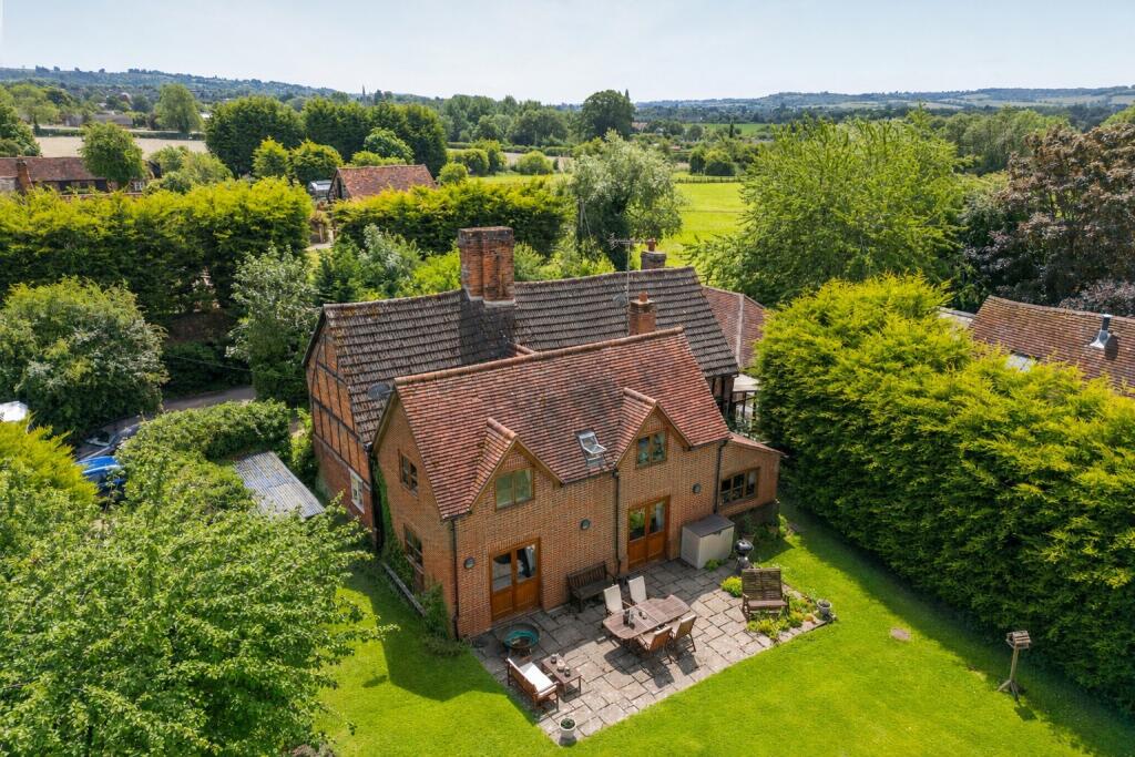 Main image of property: Alscot Lane, Princes Risborough, Buckinghamshire, HP27