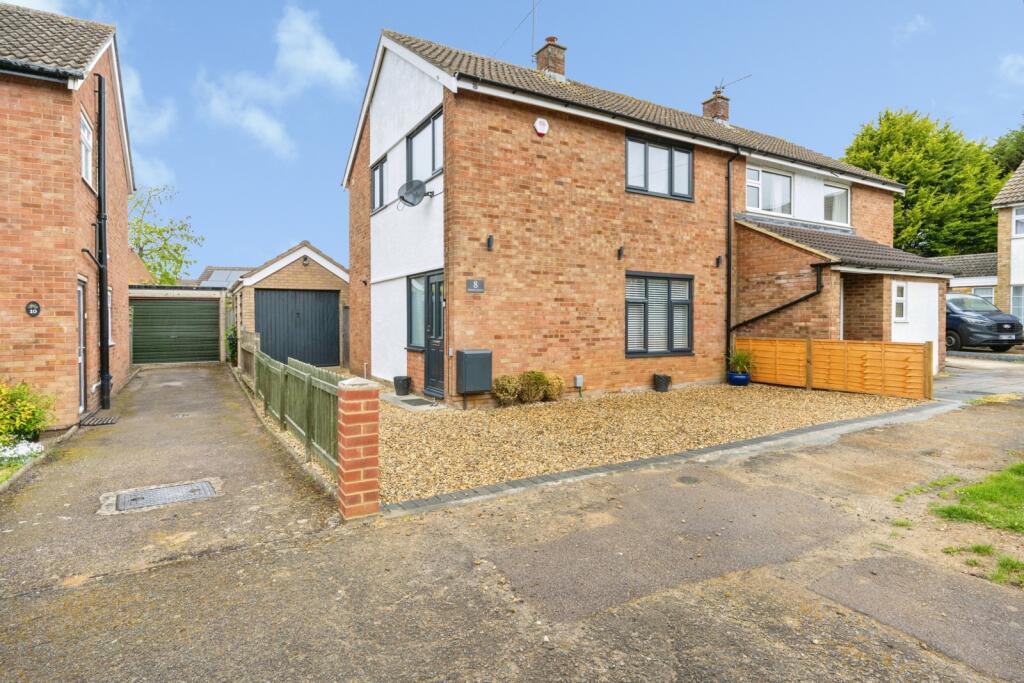 Main image of property: Knights Avenue, Clapham, Bedford, Bedfordshire, MK41