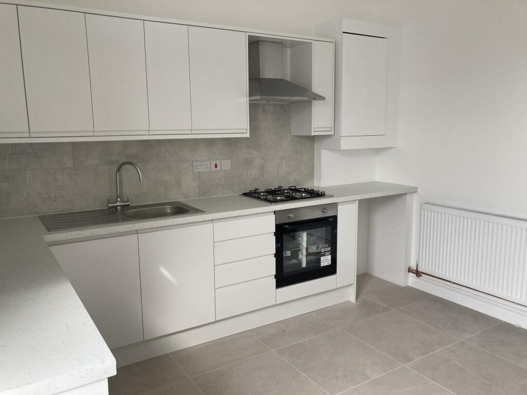 Main image of property: The Broadway, Broadstairs, CT10