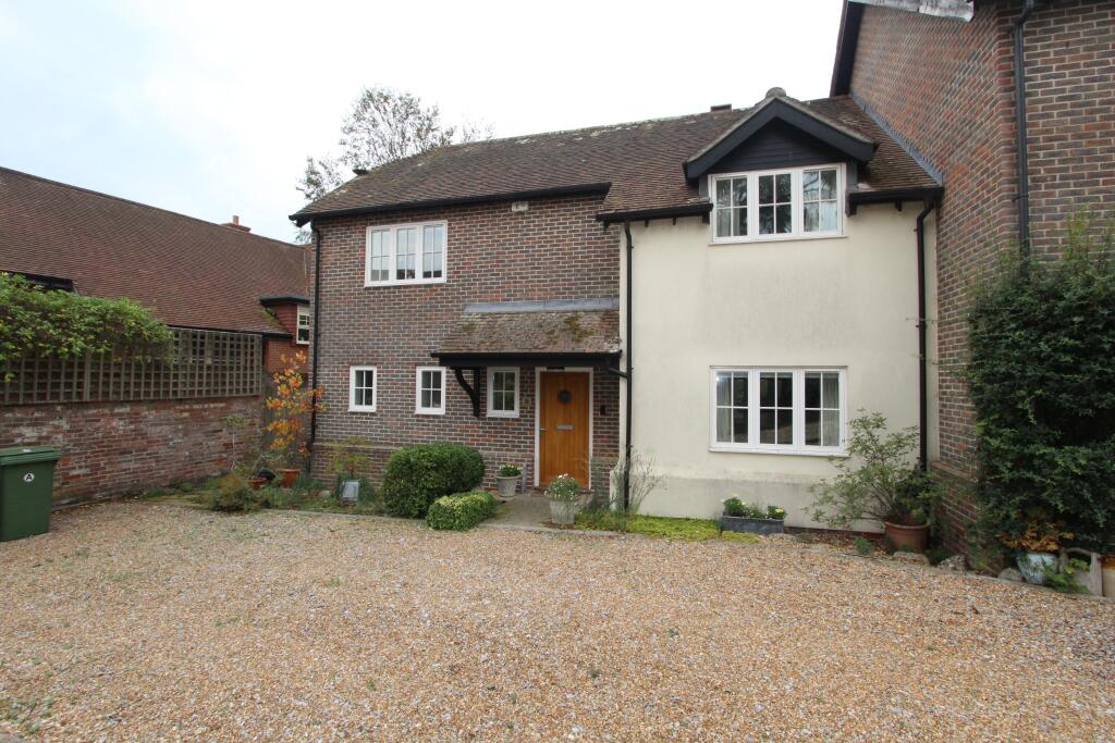Main image of property: Mosse Court, Wickham, Fareham