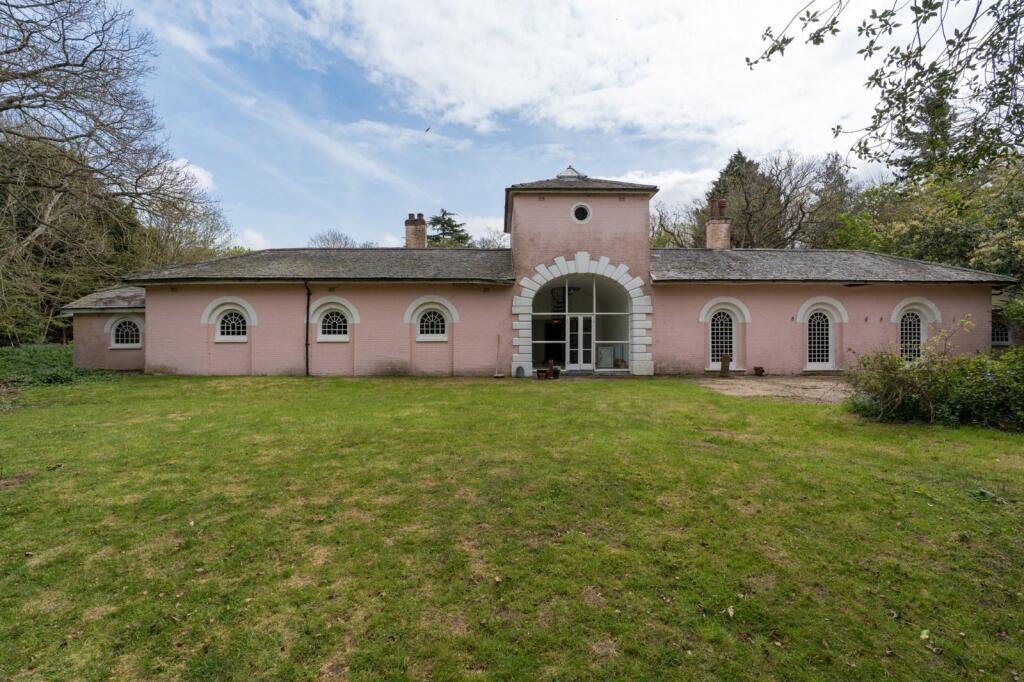 Main image of property: Stable Cottage, Ford Lane, Alresford, Colchester, CO7