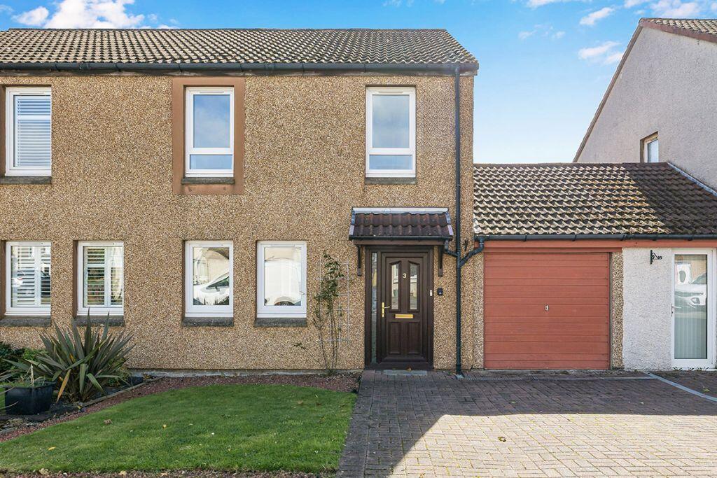 Main image of property: 3 Stoneybank Drive, Musselburgh, EH21 6TB