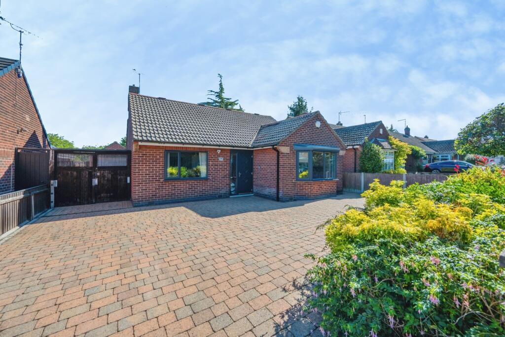 Main image of property: Yew Tree Close, Alvaston, Derby, Derbyshire, DE24