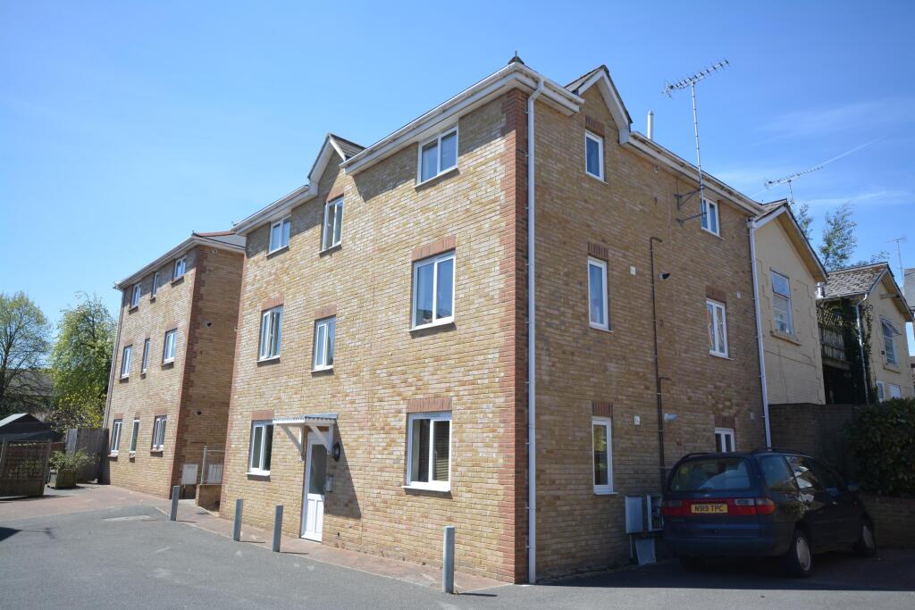 Main image of property: The Sidings, Cowes, PO31