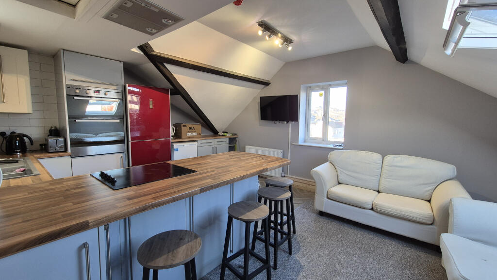 Main image of property: Holborn Street