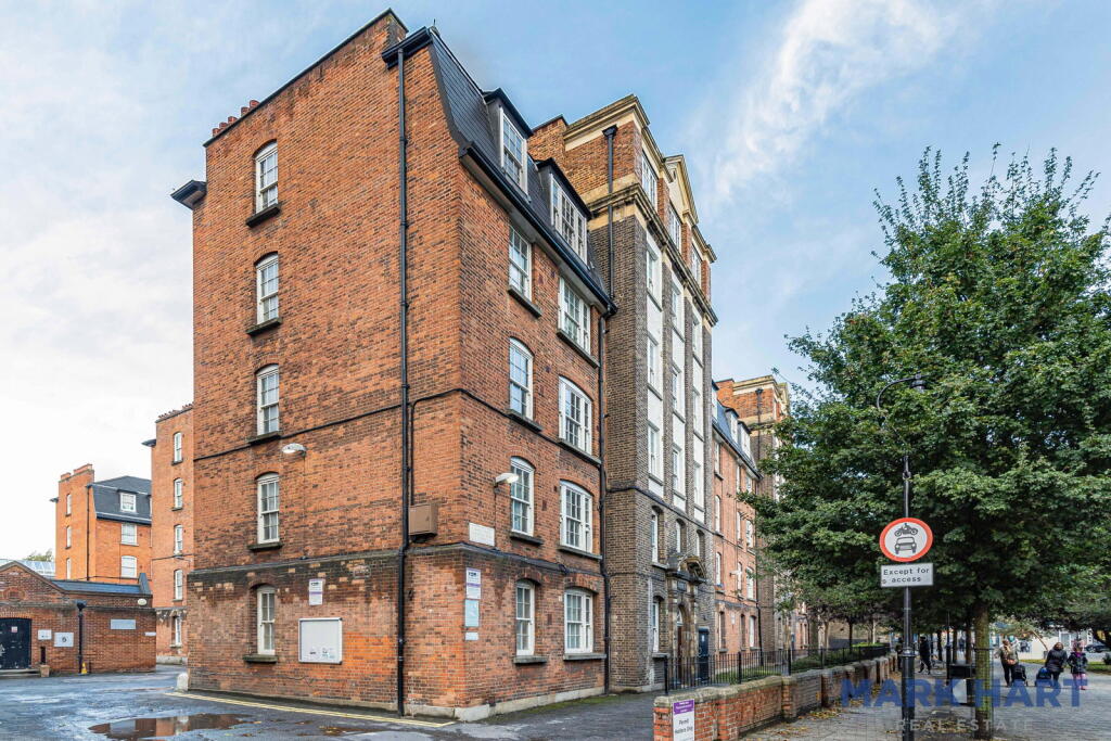 Main image of property: Camberwell Green, London, SE5 7BD