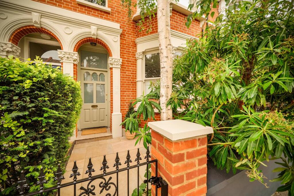 Main image of property: Raleigh Road, Haringay, London, N8