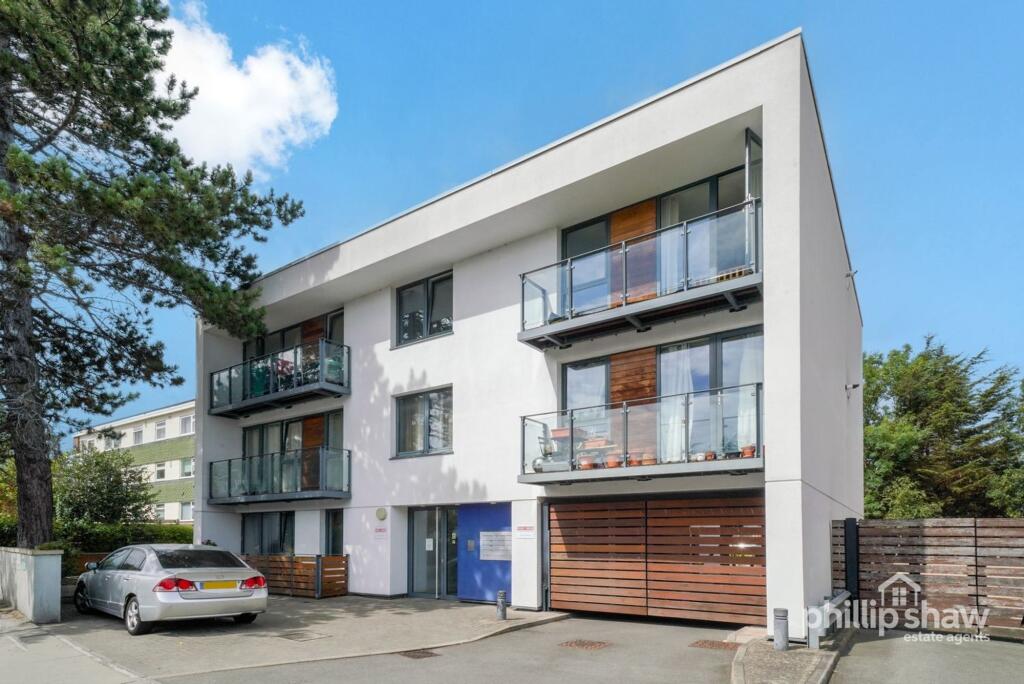 Main image of property: Kenton Road, Harrow, HA3