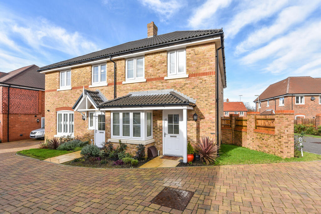 Main image of property: Rudgard Way, Liphook, Hampshire, GU30
