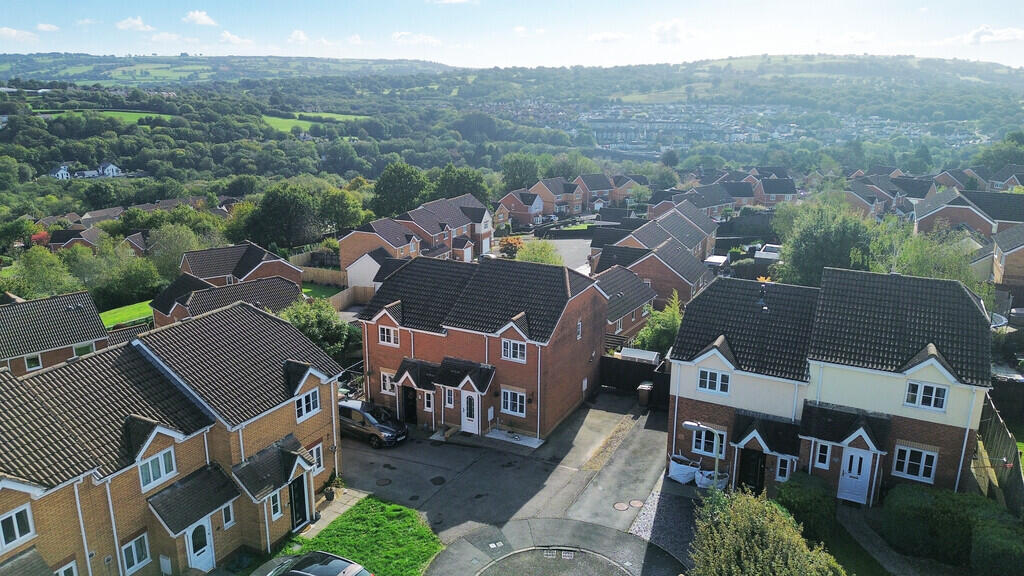 Main image of property: Cae Melyn, Hengoed
