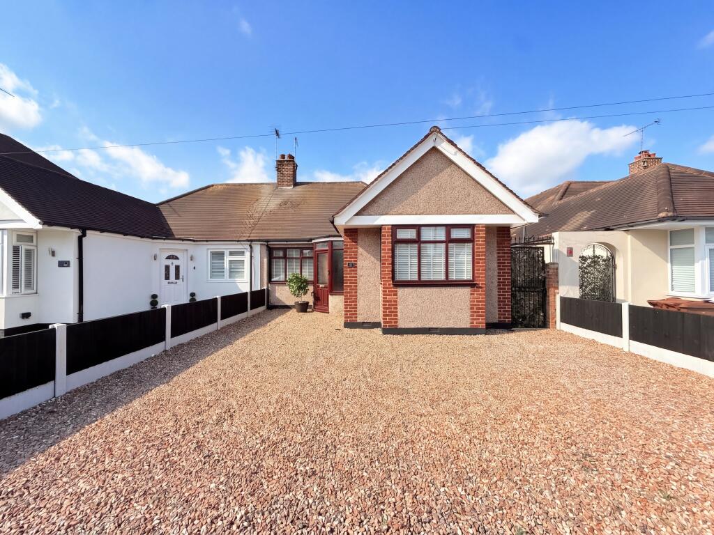 Main image of property: Heathview Road, North Grays