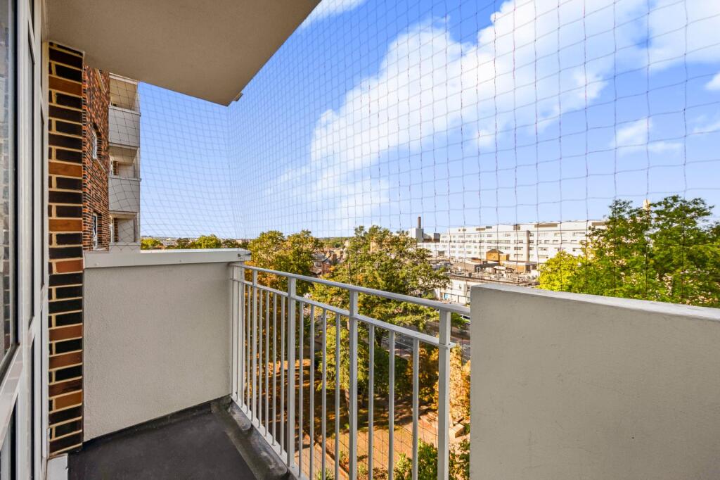 Main image of property: Malling,
Lewisham Park, SE13