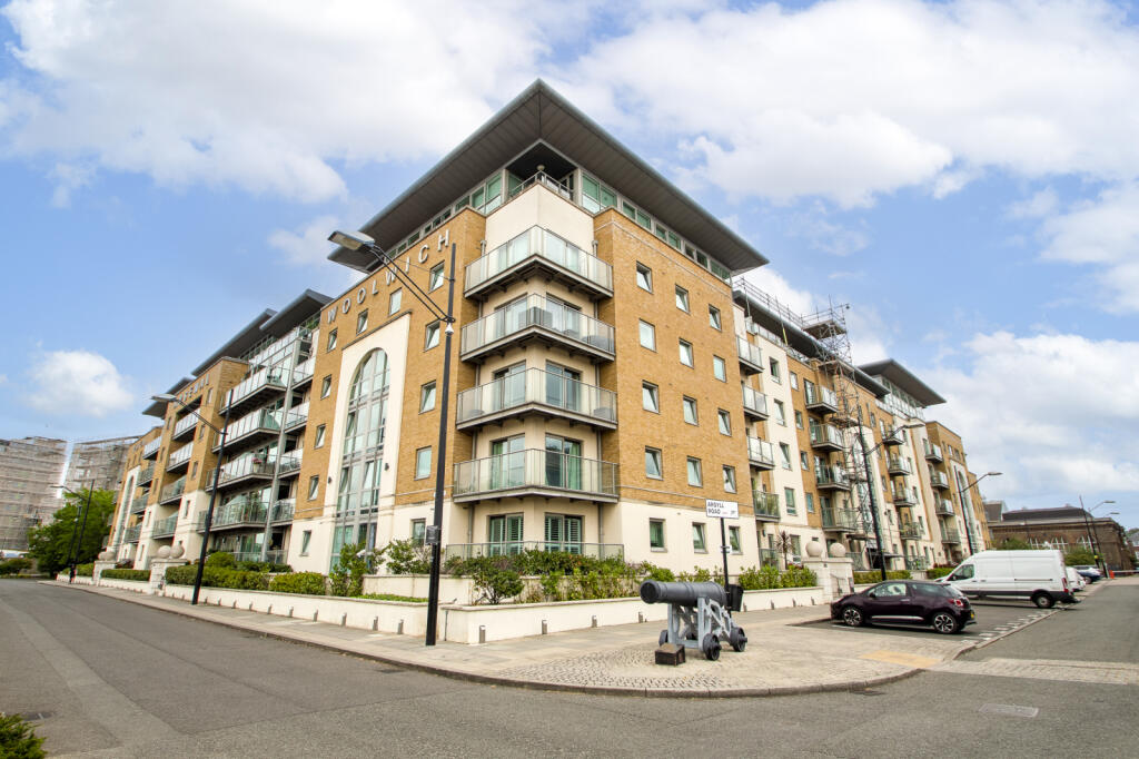 Main image of property: Argyll Road, London, SE18