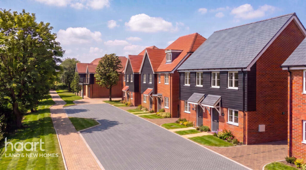 Main image of property: Borehamwood WD6 5