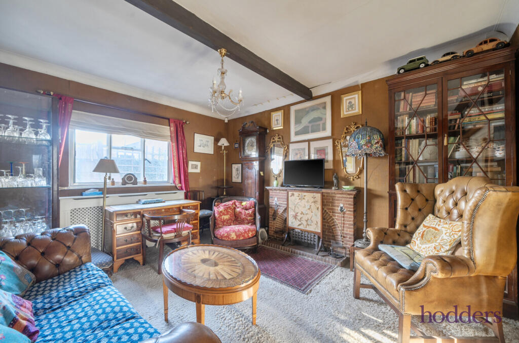 Main image of property: Byfleet, Surrey, KT14