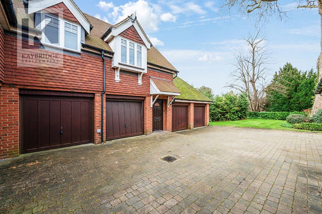 Main image of property: High Street, Ewell, KT17