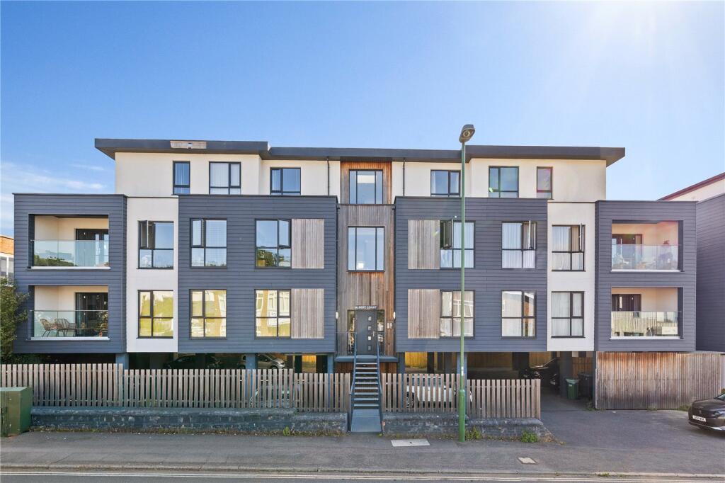 Main image of property: Victoria Road, Burgess Hill, West Sussex, RH15