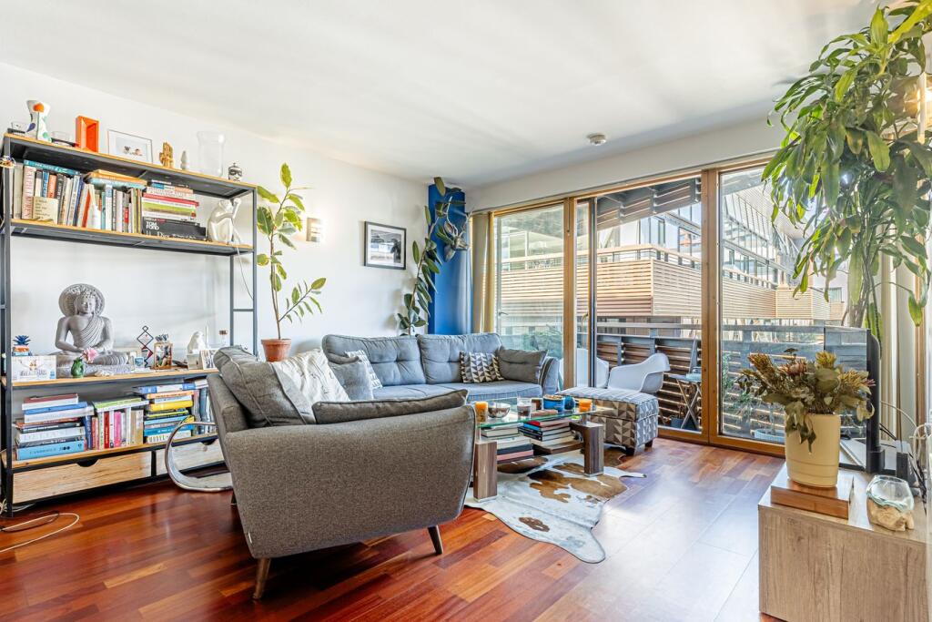 Main image of property: Poole Street, London, N1