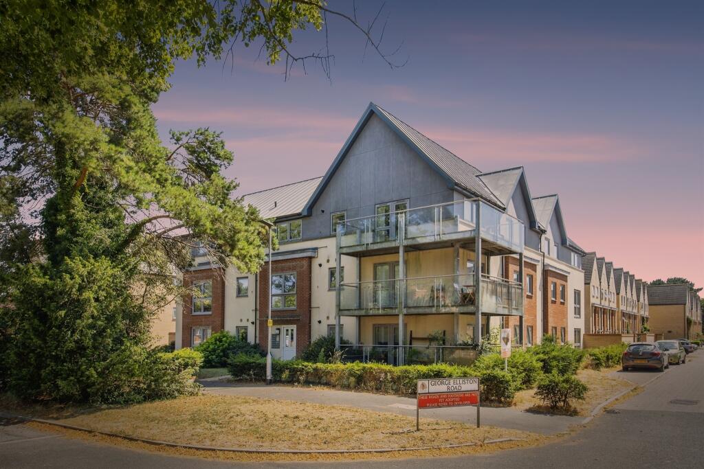 Main image of property: Blackheath Avenue, Ipswich
