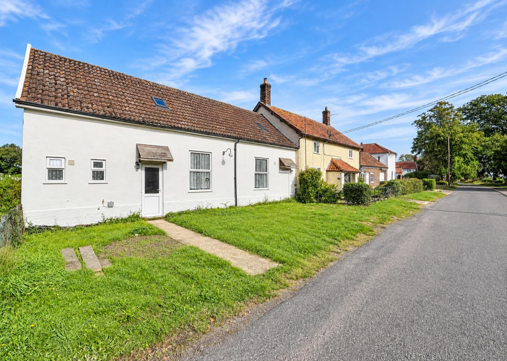 Main image of property: Tottington Road, Thompson