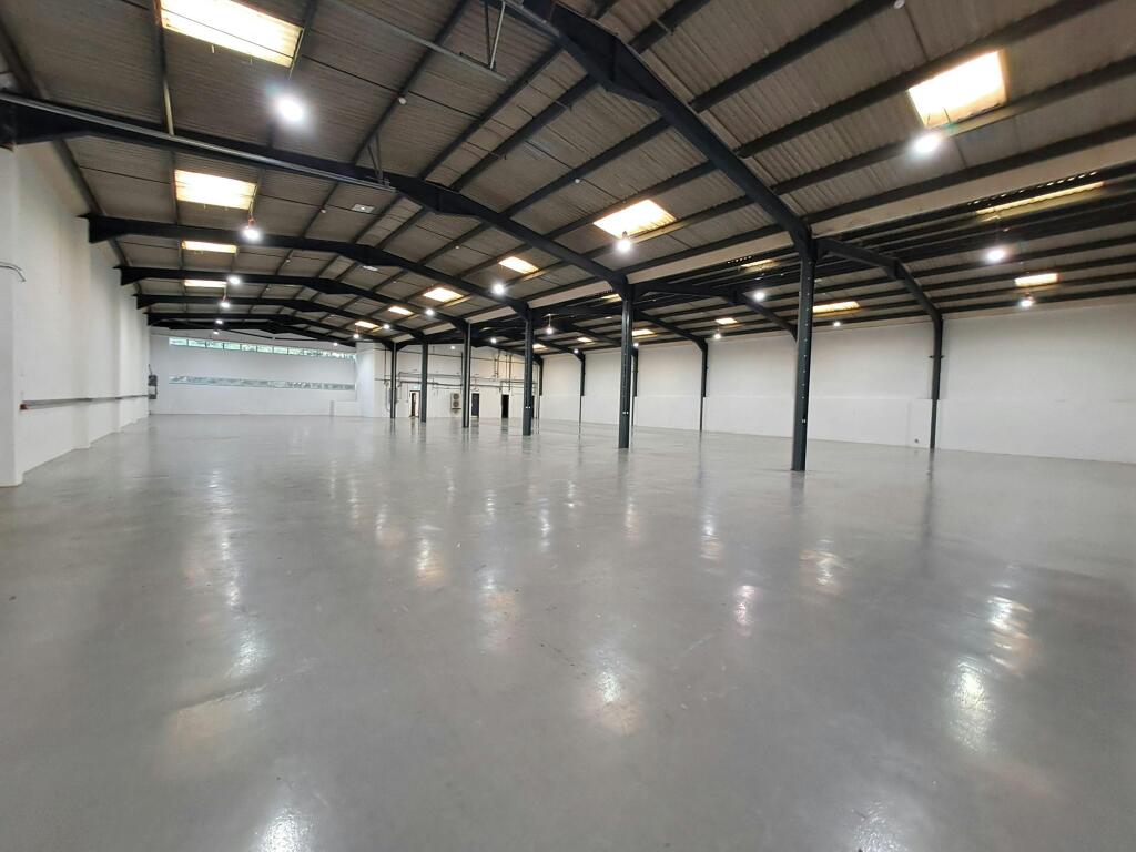 a7d874fd1b512cece818d7e43f7fe157-unit-33-clarke-road-warehouse.jpg