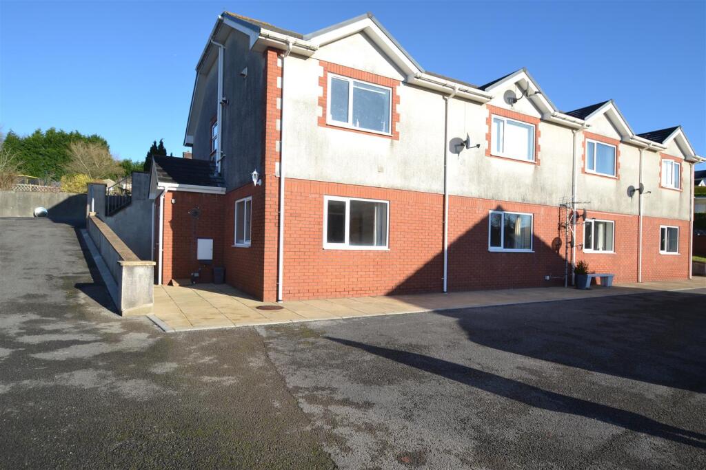 Main image of property: Thornfield Mews, Heol Eglwys, Pen Y Fai, Bridgend, CF31 4LY