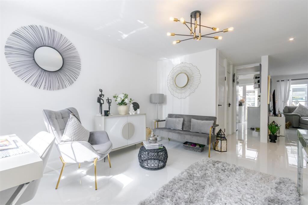 Main image of property: Hinkley Close, Harefield, Uxbridge