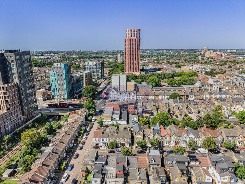 Main image of property: Stainforth Road, WALTHAMSTOW, E17