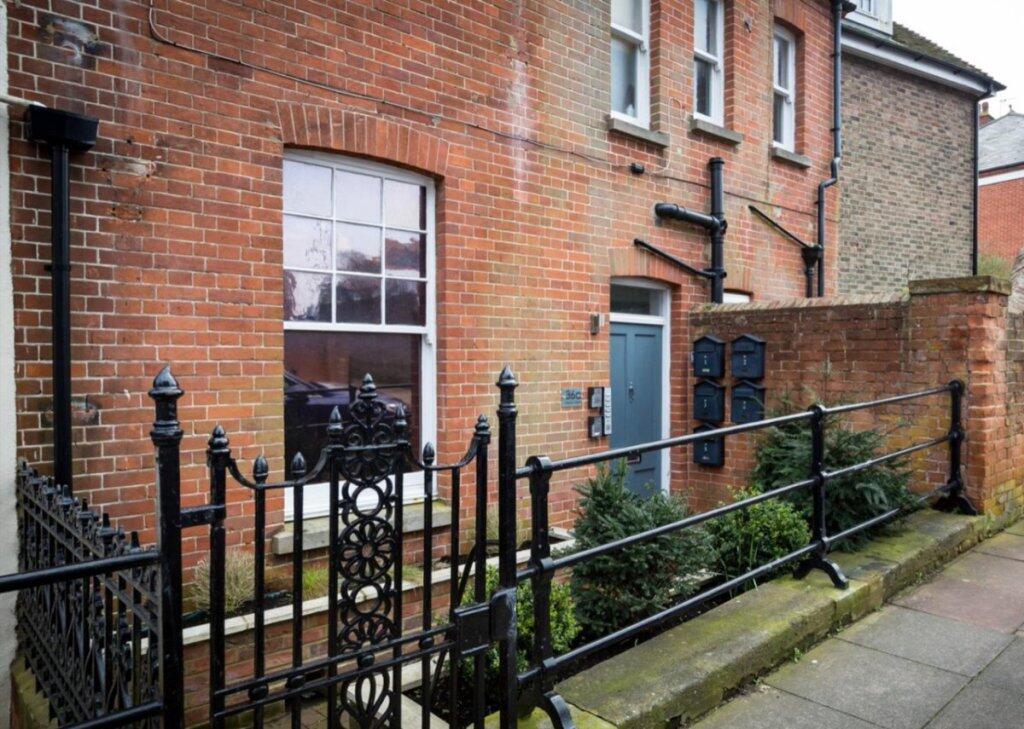 Main image of property: 36a Meads Street, Meads