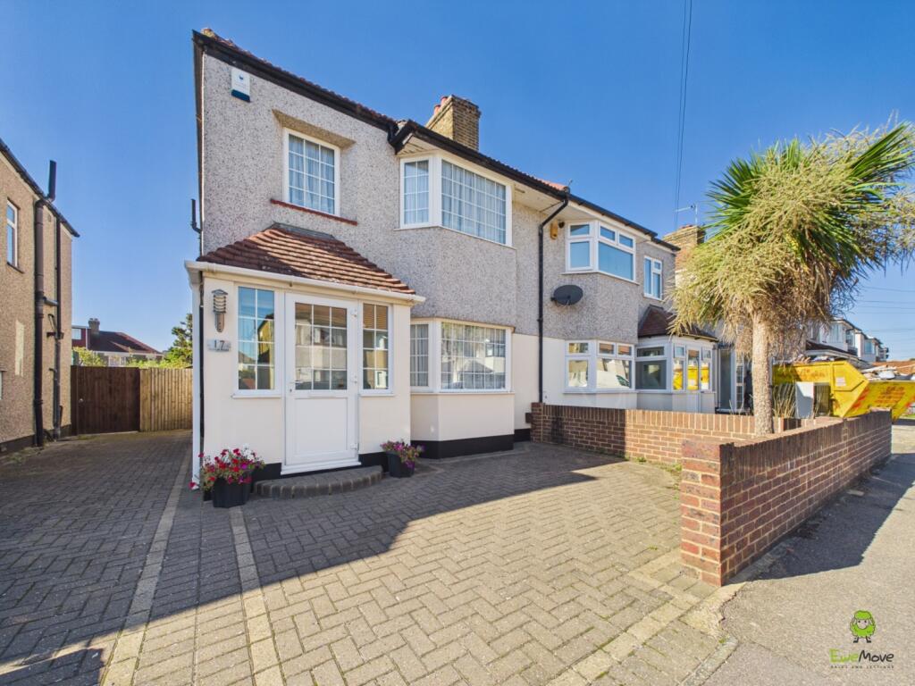 Main image of property: Ivedon Road, Welling, Kent, DA16