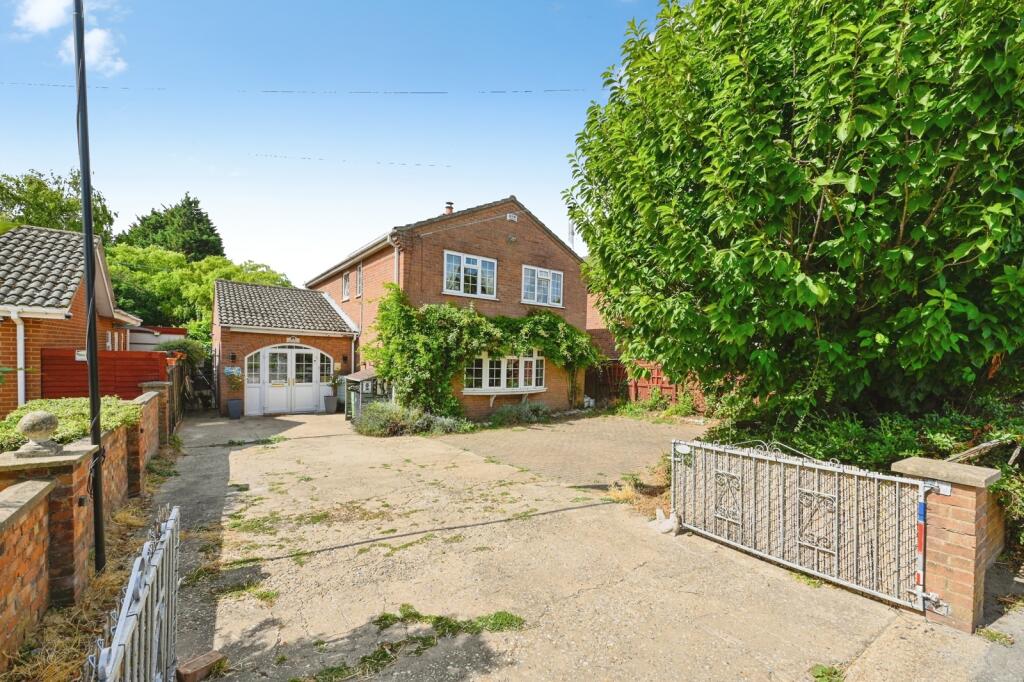 Main image of property: Isle Road, Outwell, Wisbech, Norfolk, PE14