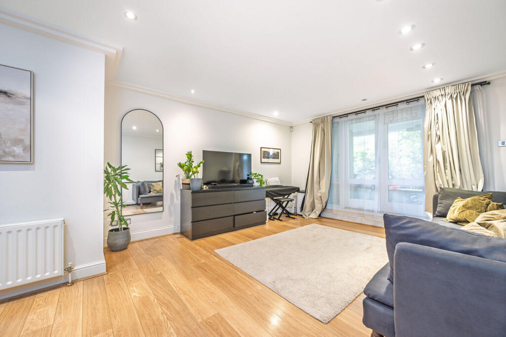 Main image of property: Kidderpore Ave, Hampstead, London, NW3