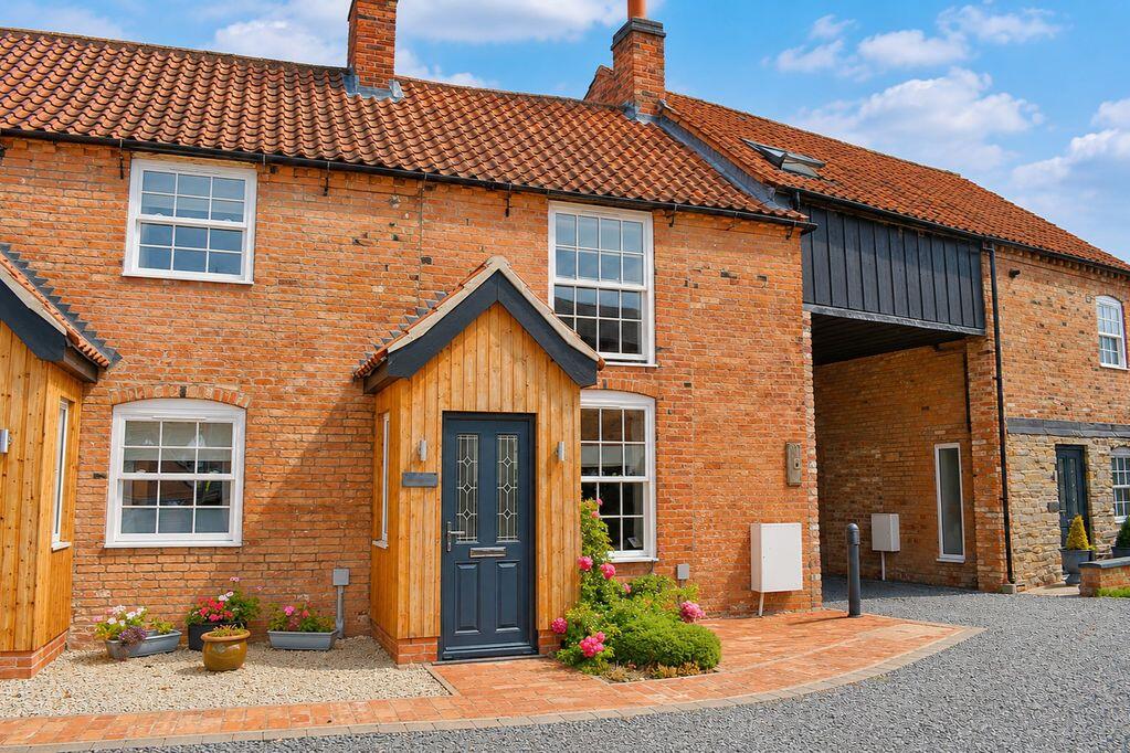 Main image of property: Main Road, Long Bennington