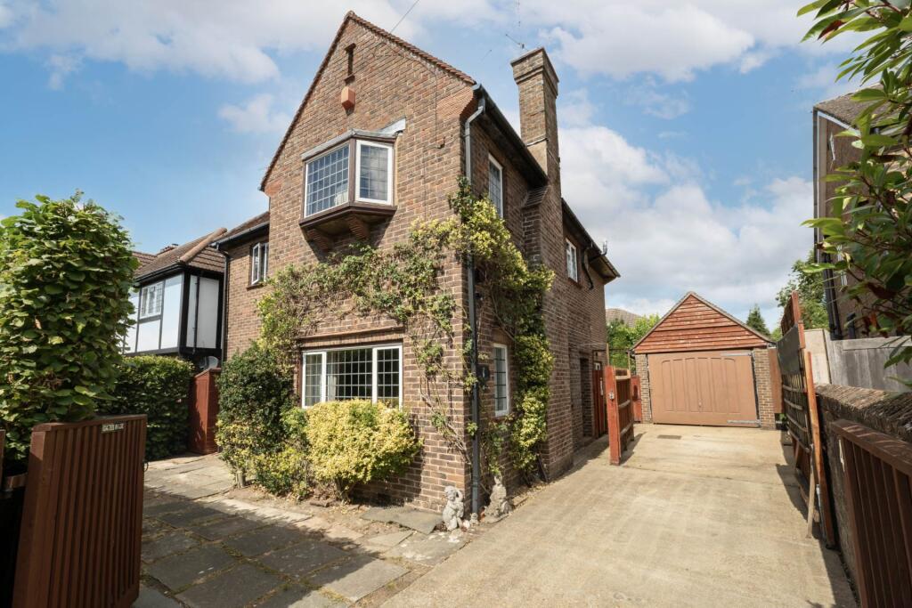 Main image of property: Milnwood Road, Horsham