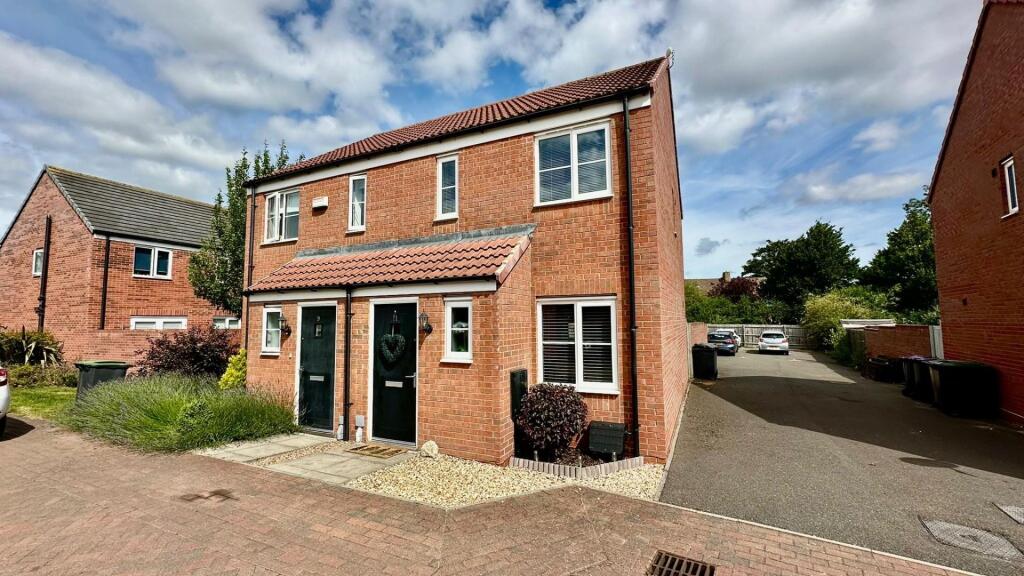Main image of property: Thistle Way, Witham St. Hughs, Lincoln