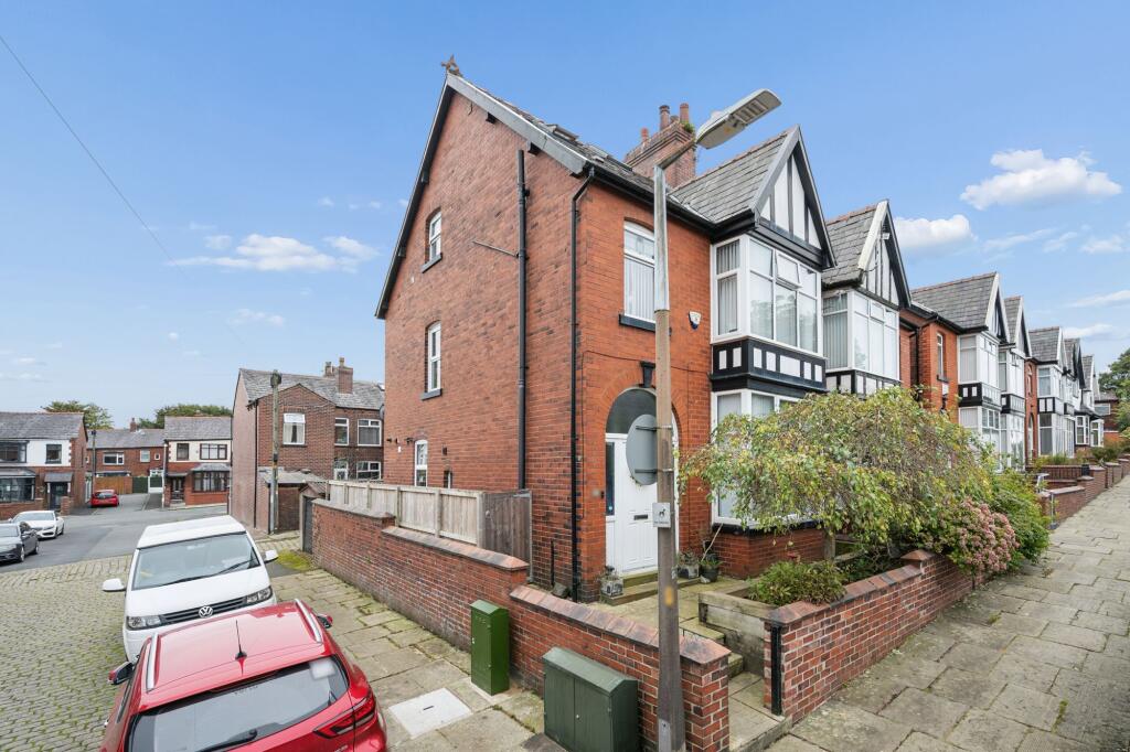 Main image of property: Moorside Avenue, Smithills