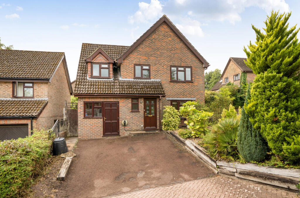 Main image of property: Wren Close, Winchester, Hampshire